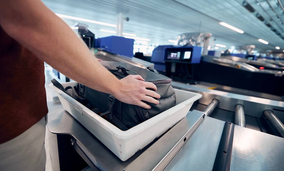 Can You Bring A Stun Gun On A Plane?